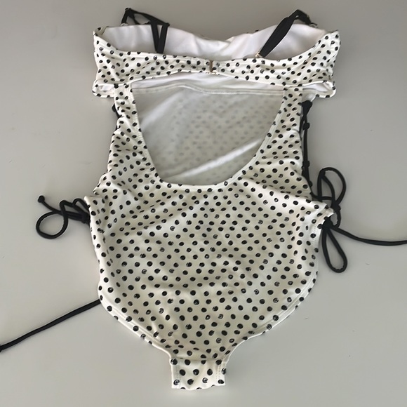 Rachel Roy size M One Piece Swim Suit - Picture 2 of 4